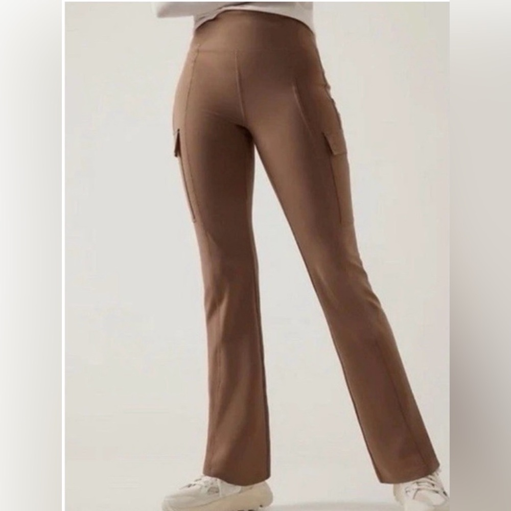 Athleta Delancey Black Cargo Pant
